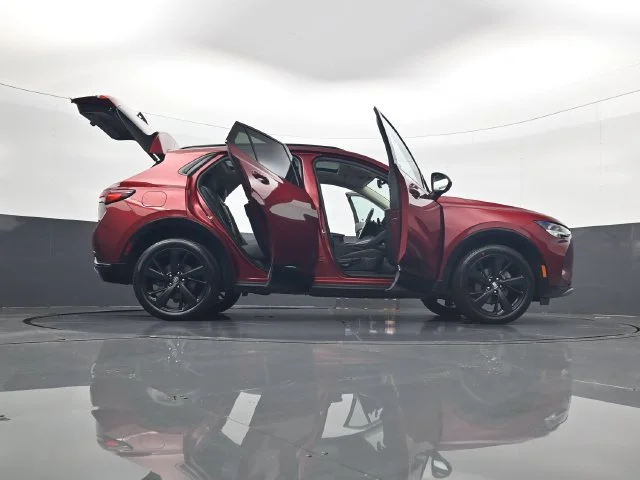 Used 2022 Red Buick Preferred image 33