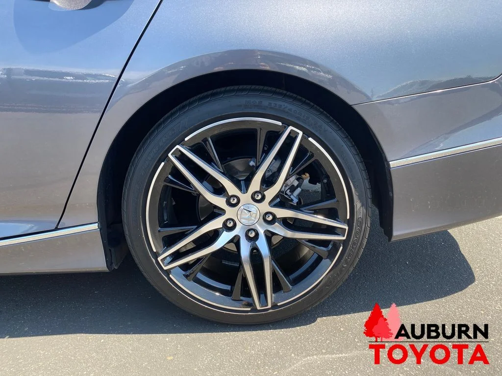 Used 2022  Honda Touring image 24