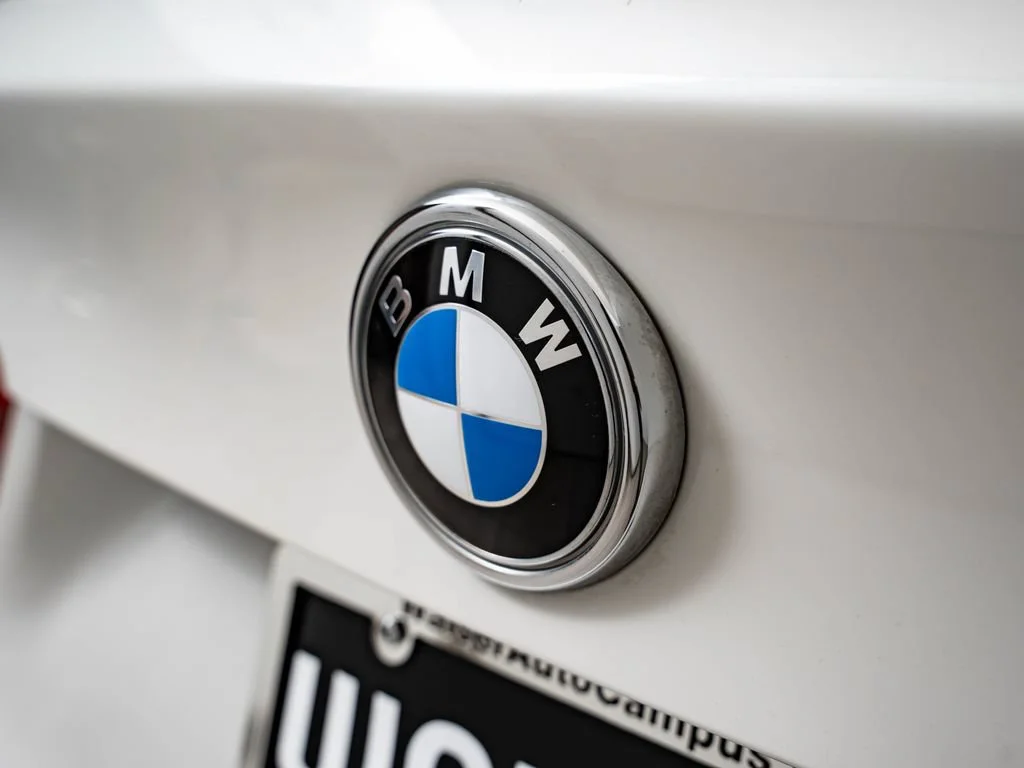 Used 2019 Mineral White Metallic BMW xDrive35i image 18