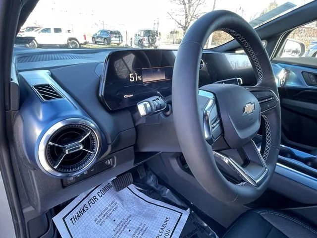 2026 Chevrolet Equinox EV 2LT - Photo 17
