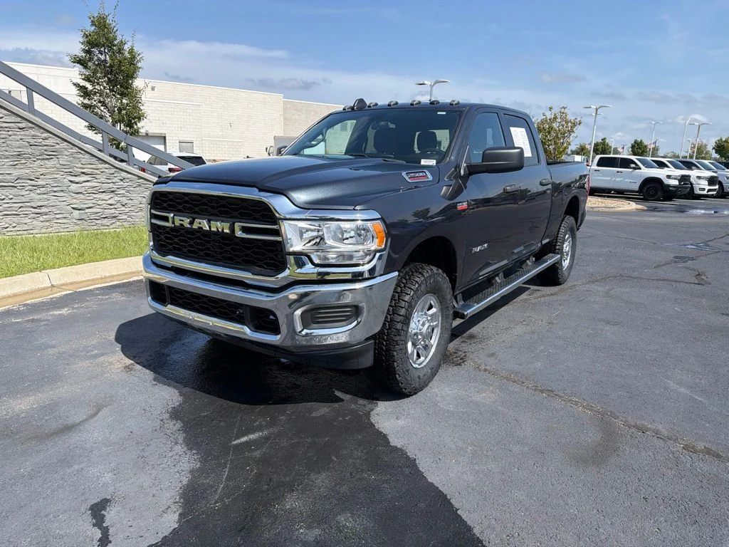 Used 2022 Gray Ram Tradesman image 3