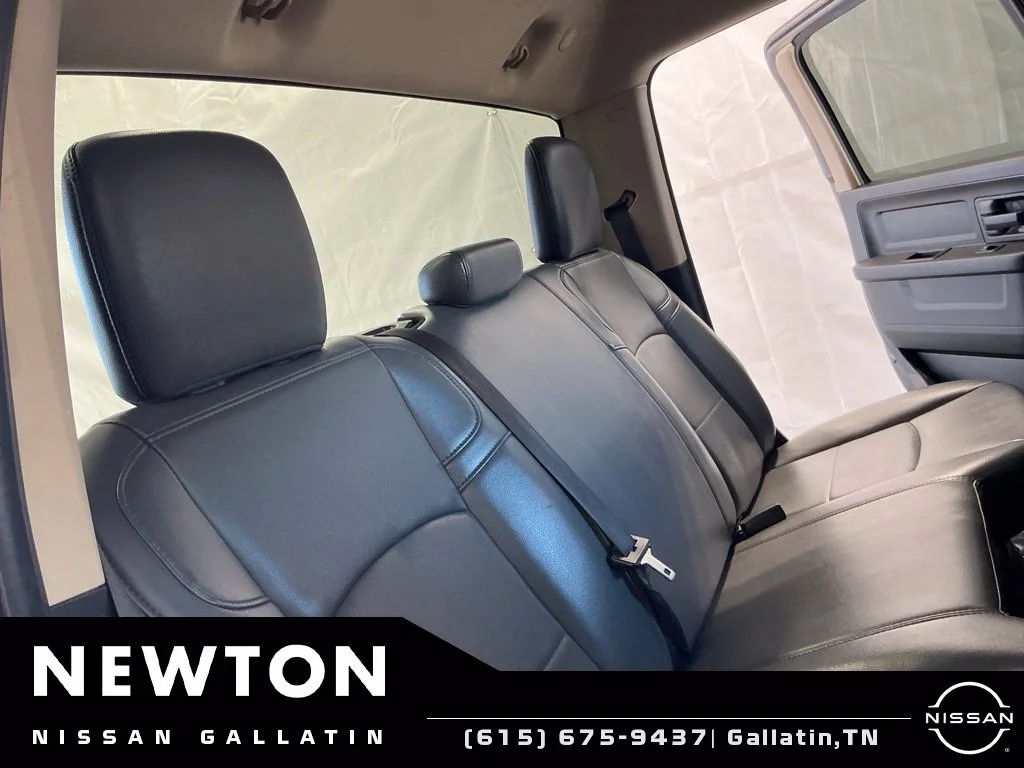 Used 2020 Crystal Metallic Ram Tradesman image 25