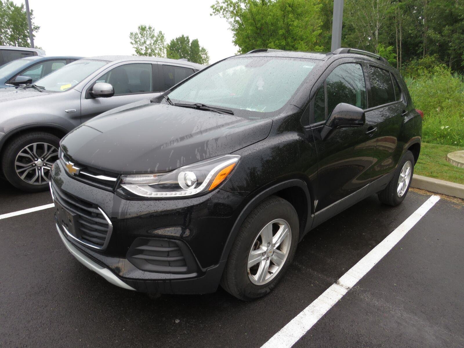 Used 2022 Mosaic Black Metallic Chevrolet LT image 7
