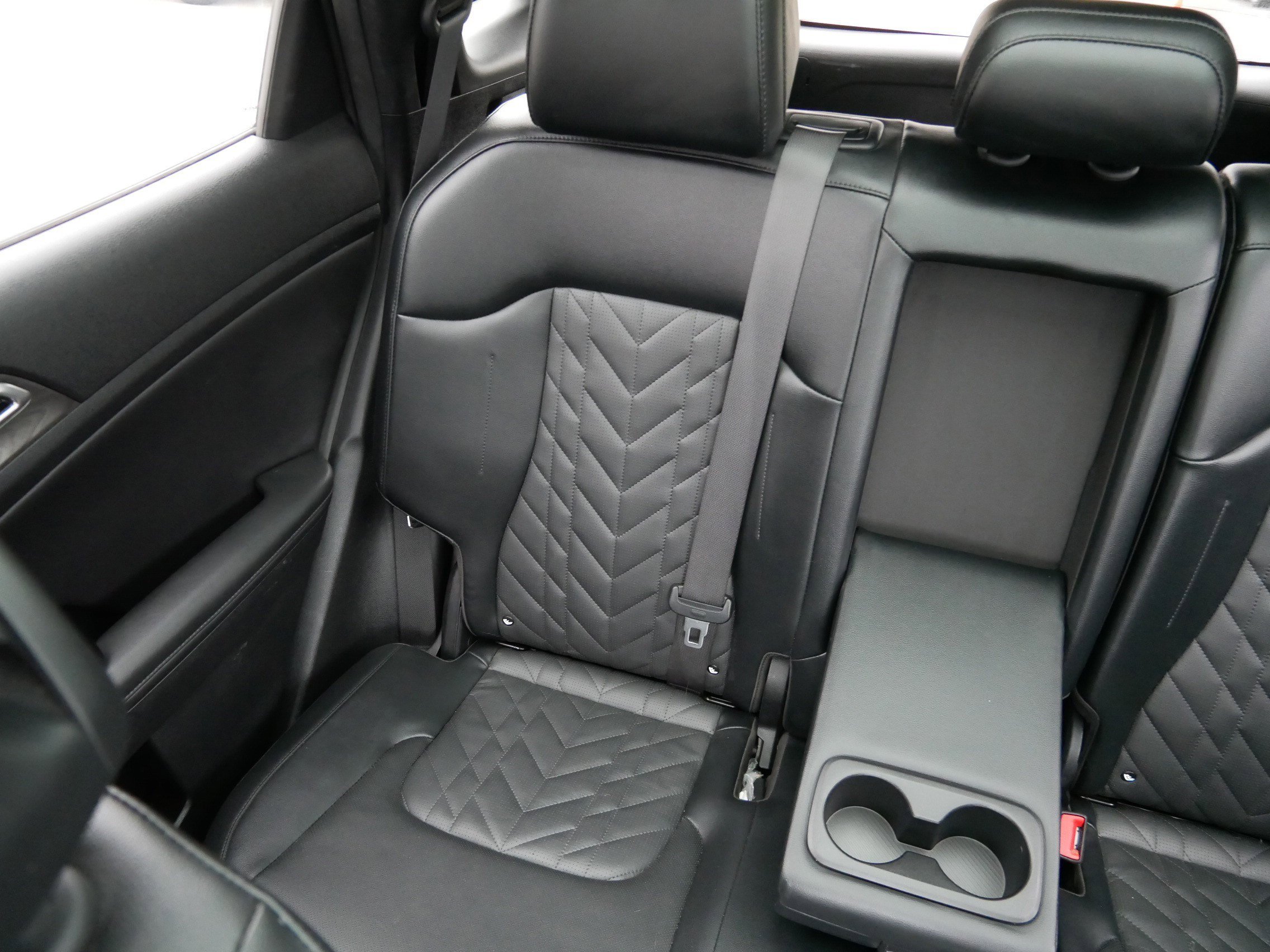 Used 2023 Gravity Gray Kia X-Line image 12