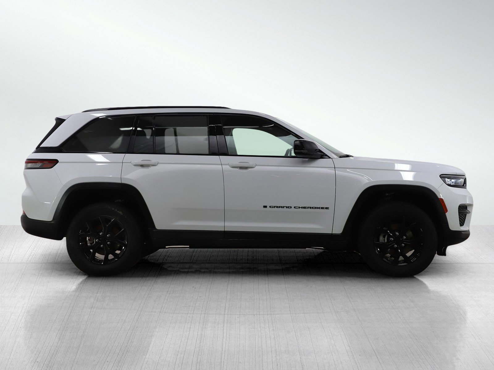 Used 2025 Bright White Clearcoat Jeep Altitude image 7