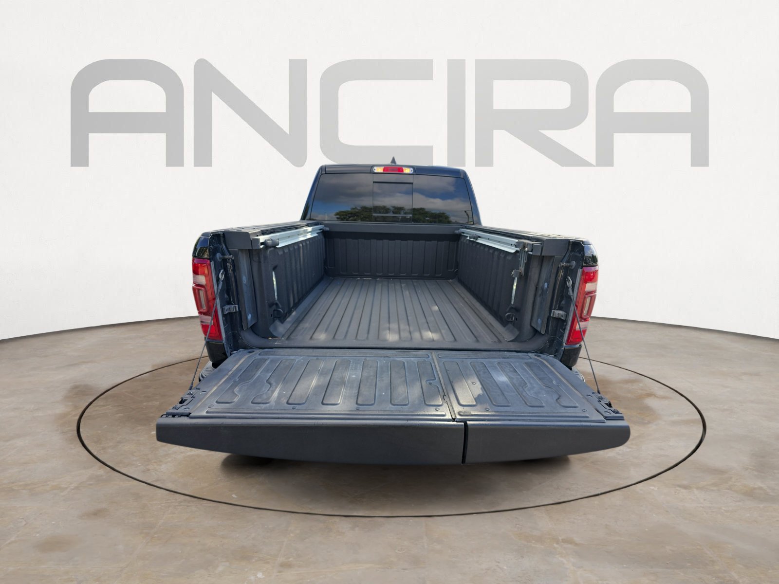 Used 2021 Diamond Black Crystal Pearlcoat Ram Laramie image 12