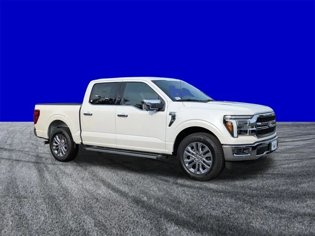 New 2026 Star White Metallic Tri-Coat Ford Lariat® image 2