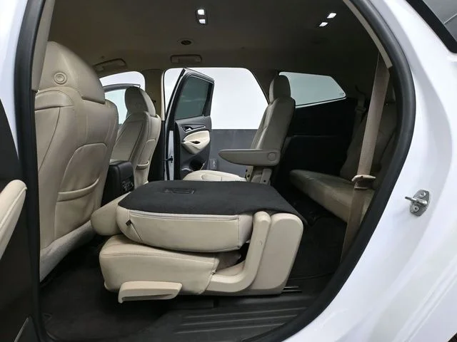 Used 2019 White Buick Essence image 36