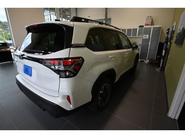 New 2026 CRYSTAL WHITE PEARL Subaru Premium image 12