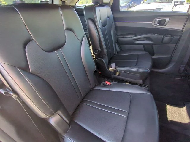 Used 2023 Silver Kia X-Line EX image 33