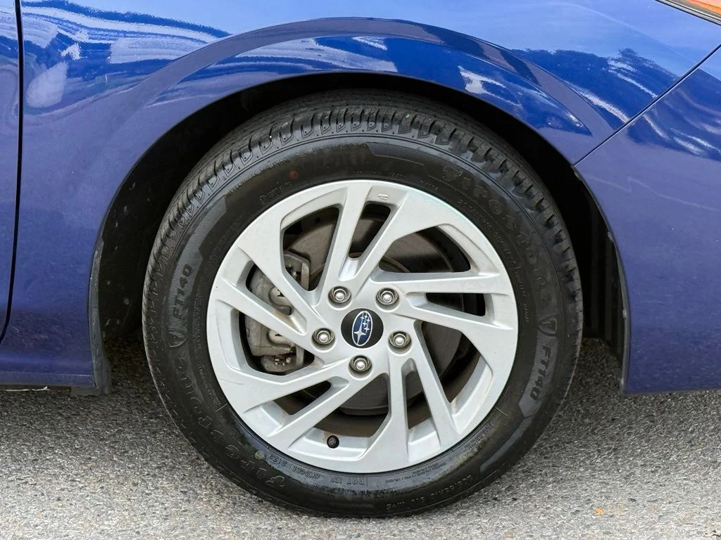 Used 2024 Sapphire Blue Pearl Subaru Base image 12