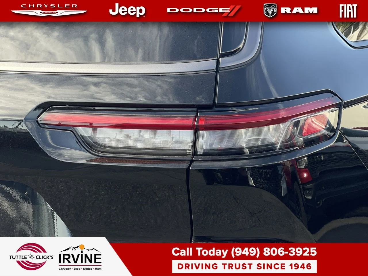 New 2027 High-Gloss Black Paint Jeep Limited Reserve image 15
