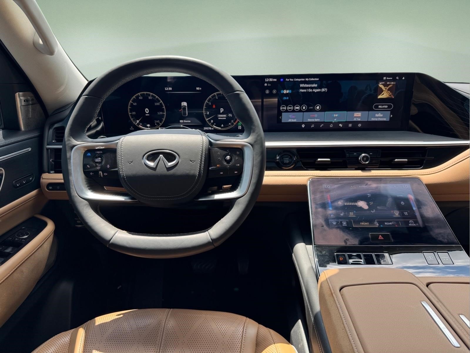 Used 2025 Radiant White INFINITI SENSORY image 18