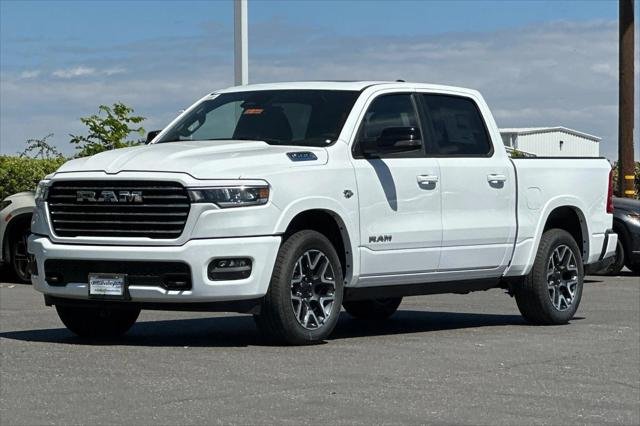 New 2026 Bright White Clear-Coat Exterior Paint RAM LARAMIE image 7