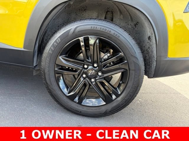 Certified Used 2025 Nitro Yellow Metallic Chevrolet ACTIV image 10