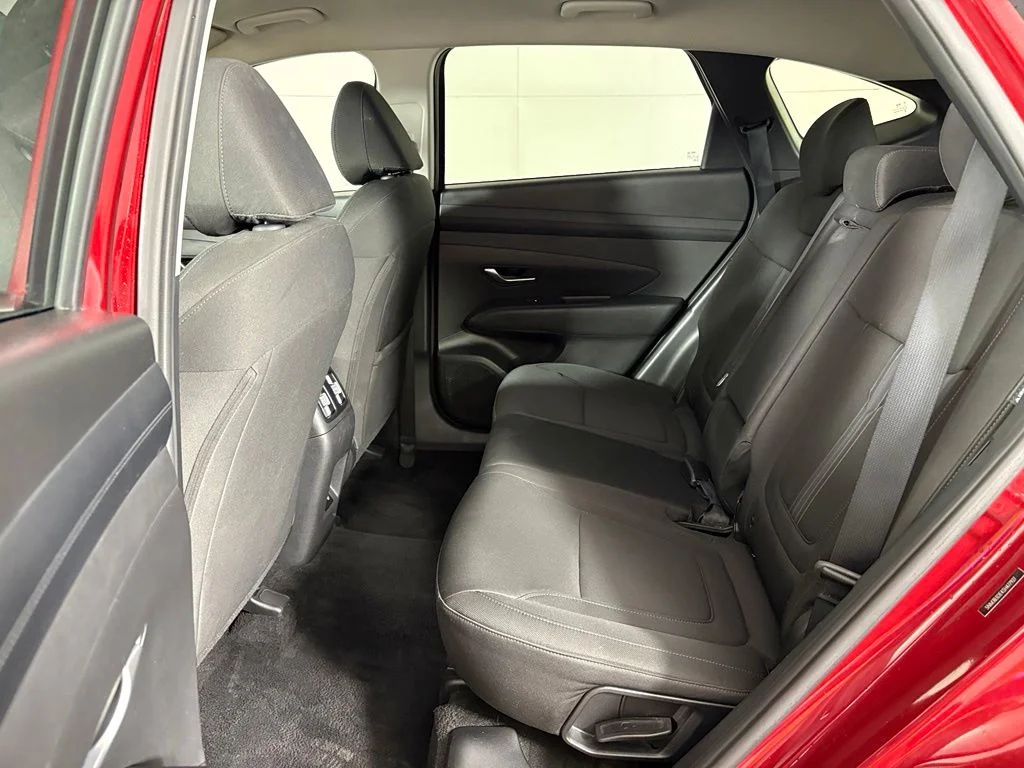 Used 2025 Red Hyundai SEL image 37