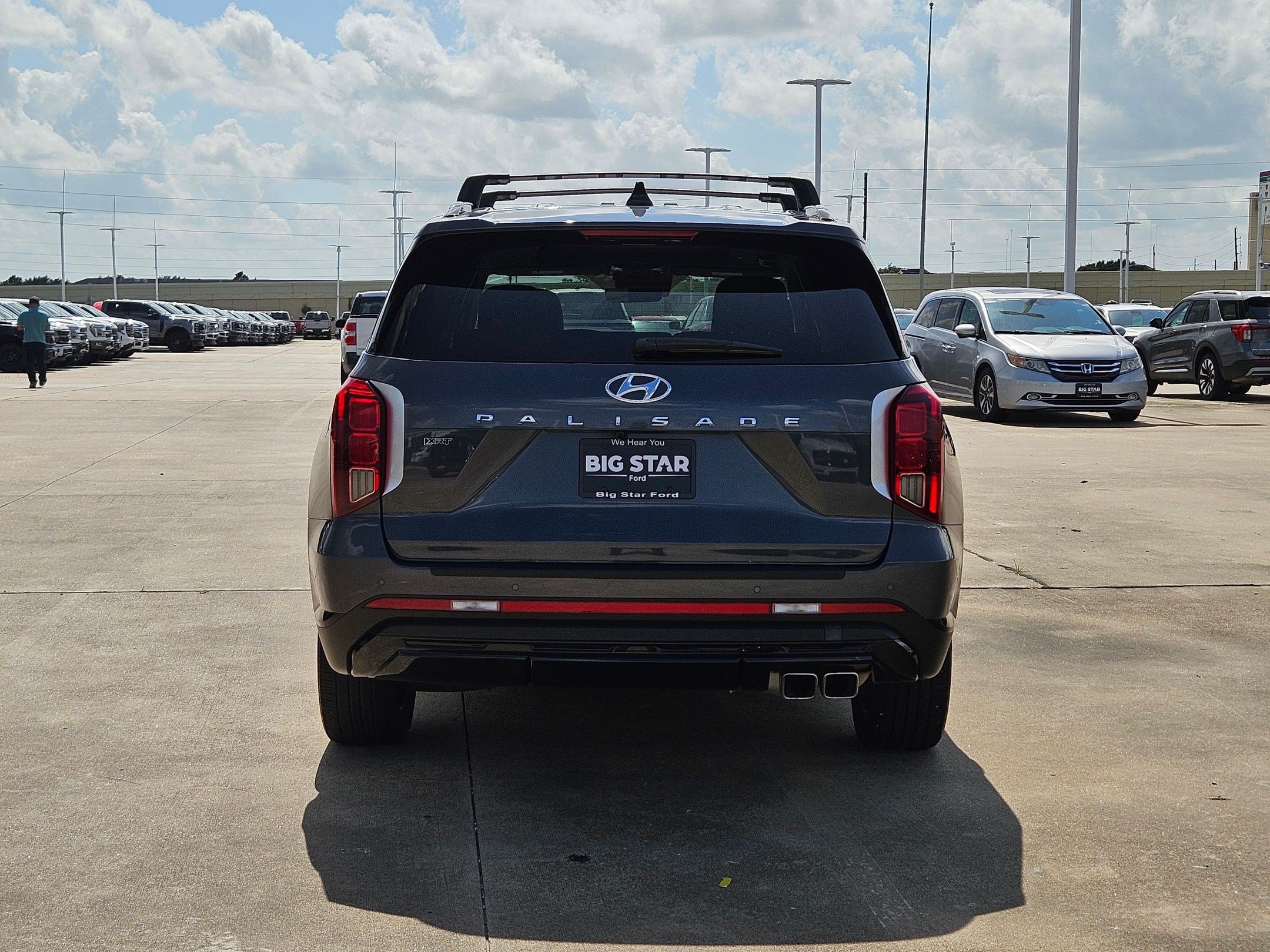 Used 2024 Steel / Graphite Hyundai XRT image 4