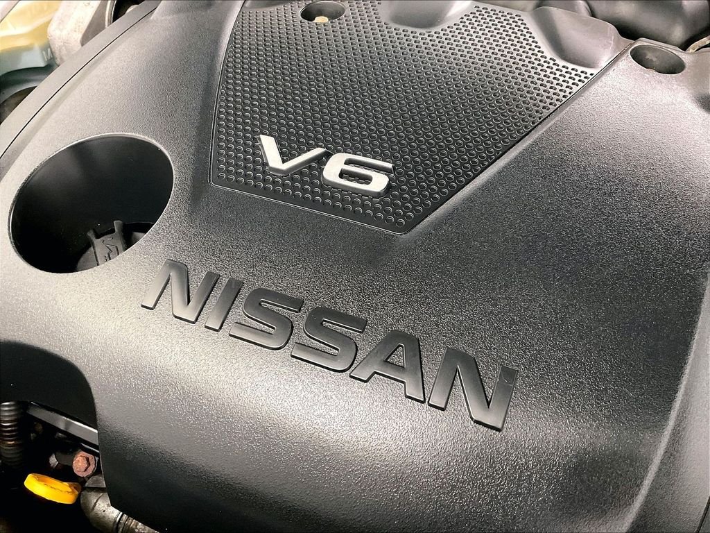 Used 2016 Gun Metallic Nissan SR image 34