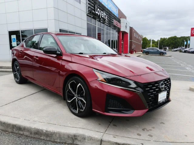 2024 Nissan Altima SR