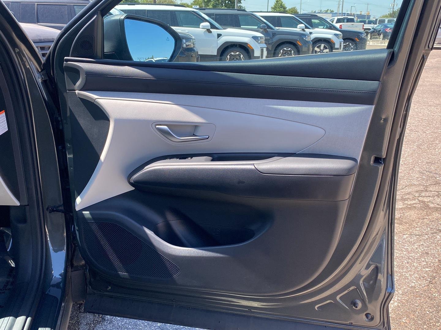 New 2026 Amazon Gray Hyundai SEL Convenience image 23