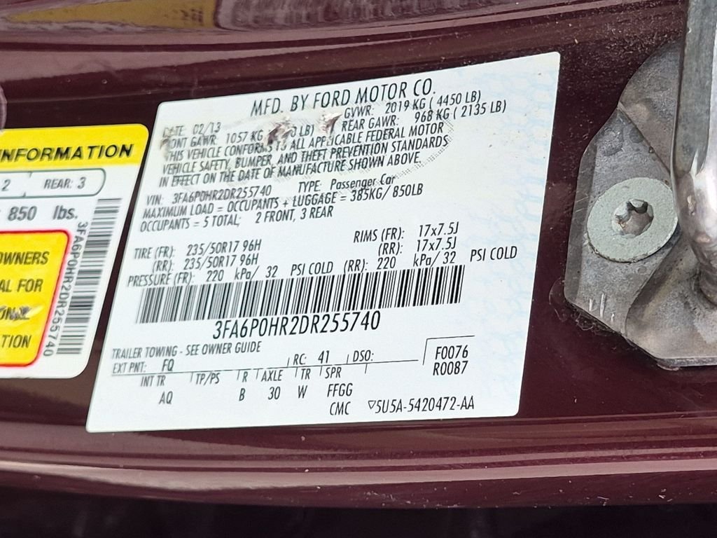 Used 2013 Red Ford SE image 27