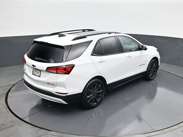 Used 2023 White Chevrolet RS image 17