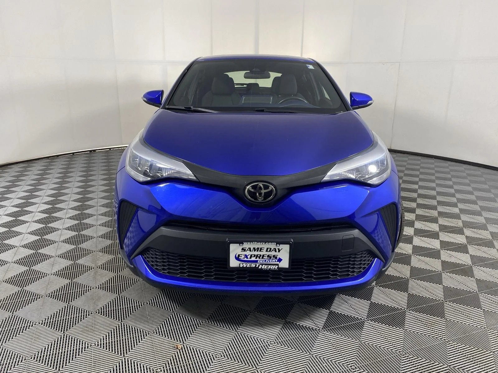 Used 2021 Blue Eclipse Metallic Toyota XLE image 2