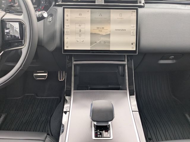 New 2026 Batumi Gold Land Rover Dynamic SE image 17