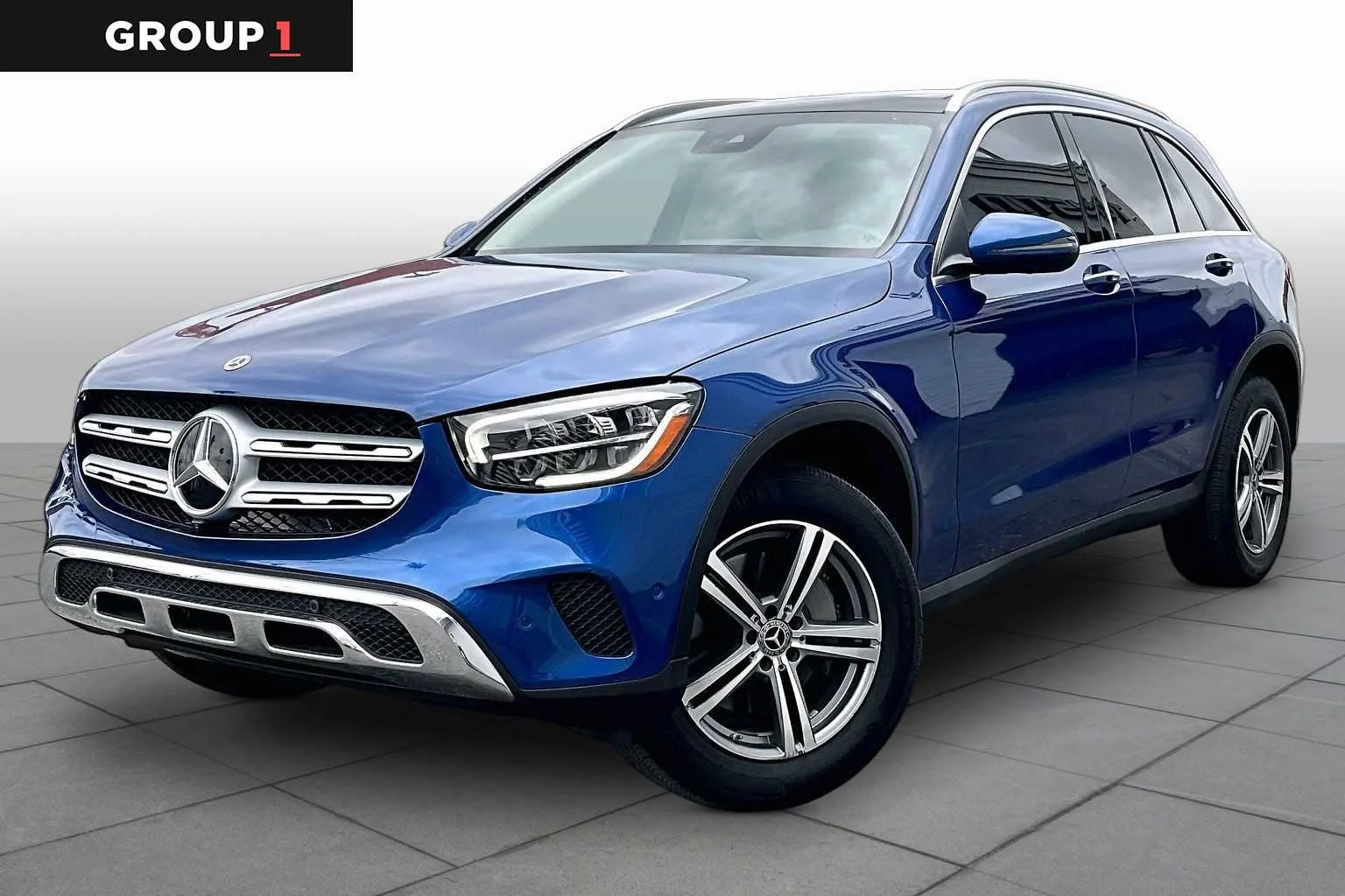 2022 Mercedes-Benz GLC GLC 300's photo