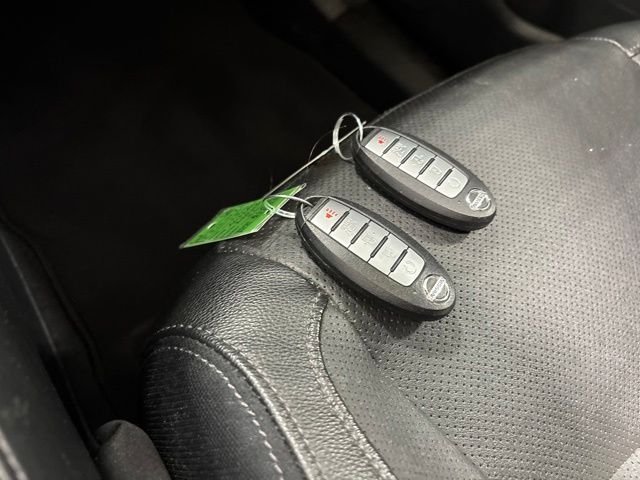 Used 2019 Black Nissan SL image 22