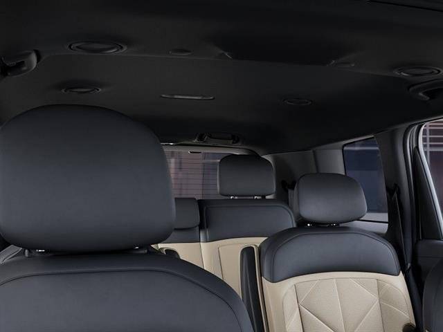 New 2027 Glacial White Pearl Kia EX image 27