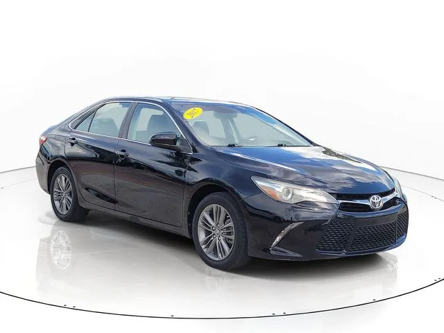 Used 2017 Black Toyota SE image 3