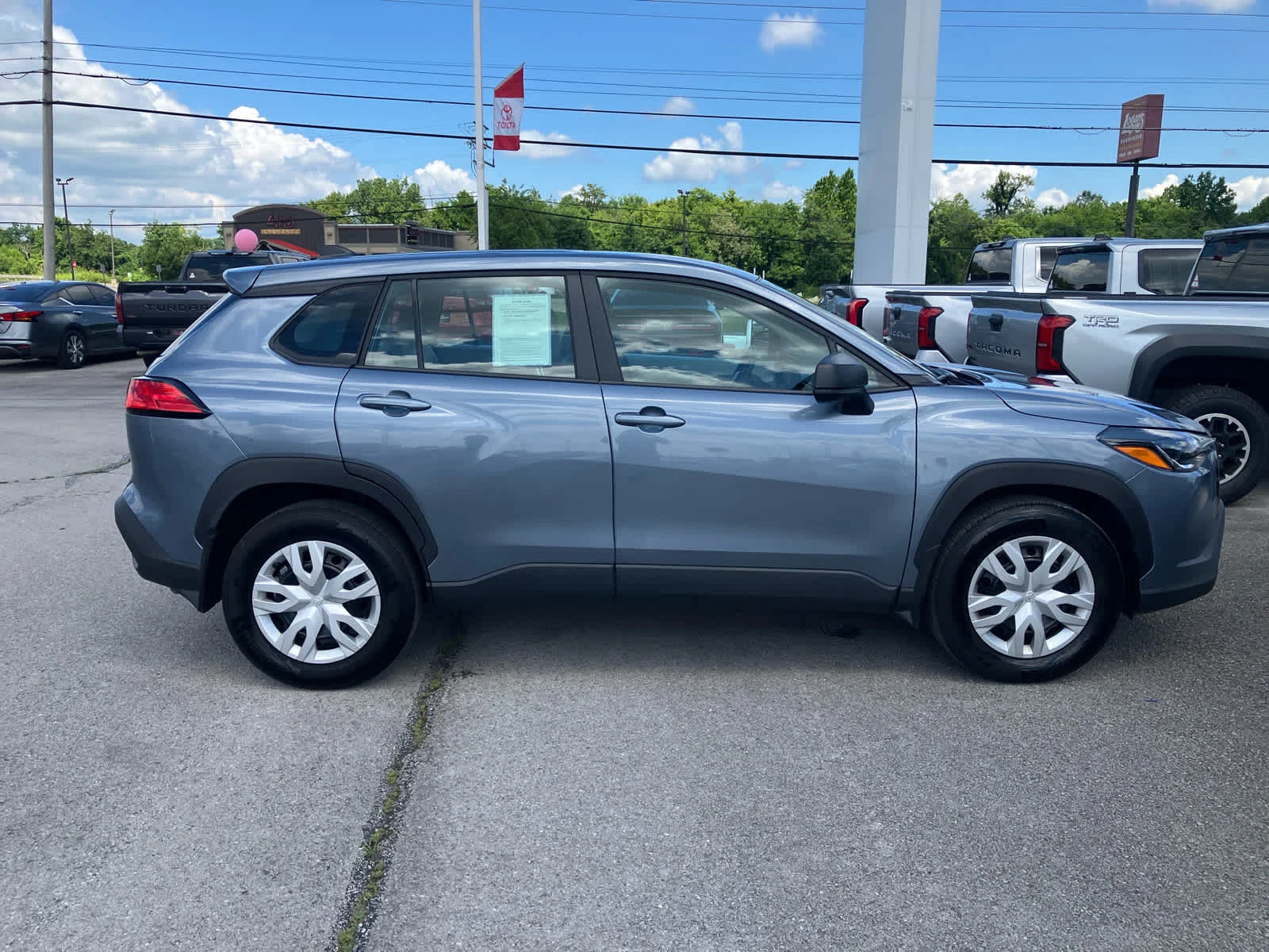 Used 2025 Celestite Toyota L image 10