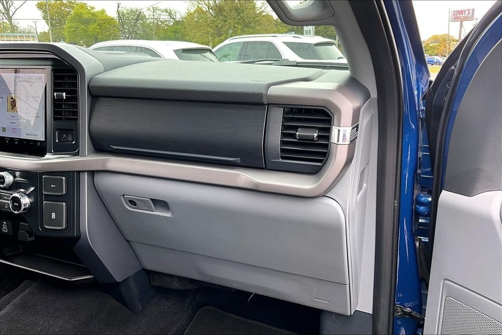 Used 2025 Blue Ford XLT image 22