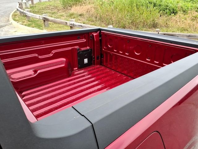 New 2026 Ruby Red Metallic Tinted Clearcoat Ford XLT image 20