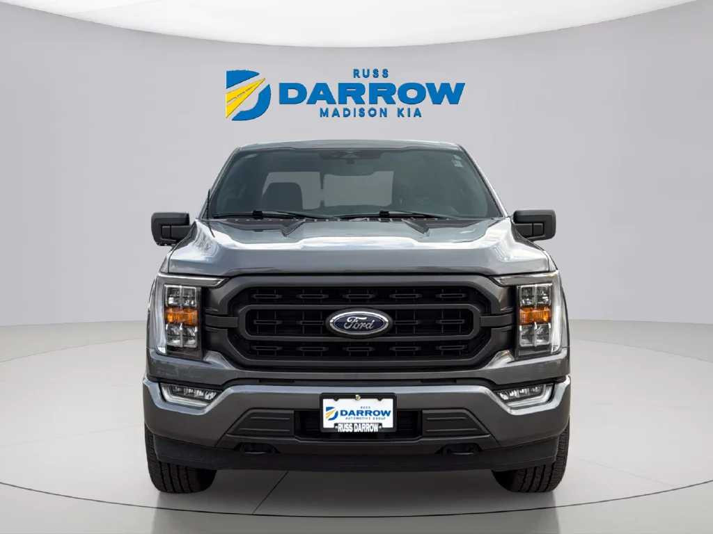 Used 2023 Gray Metallic Ford XLT image 8