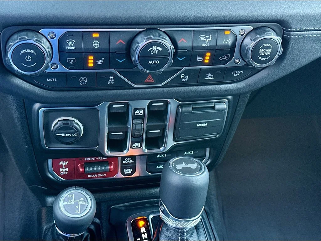 New 2026 Reign Jeep Rubicon X image 22