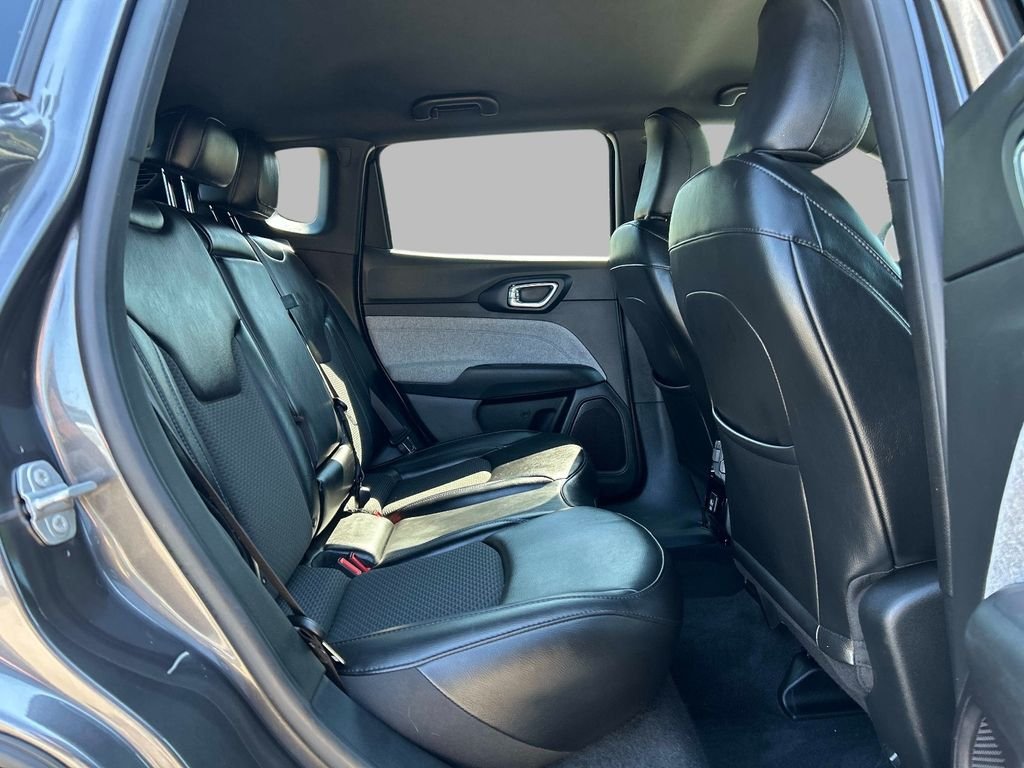 Used 2023 Gray Jeep Latitude image 16