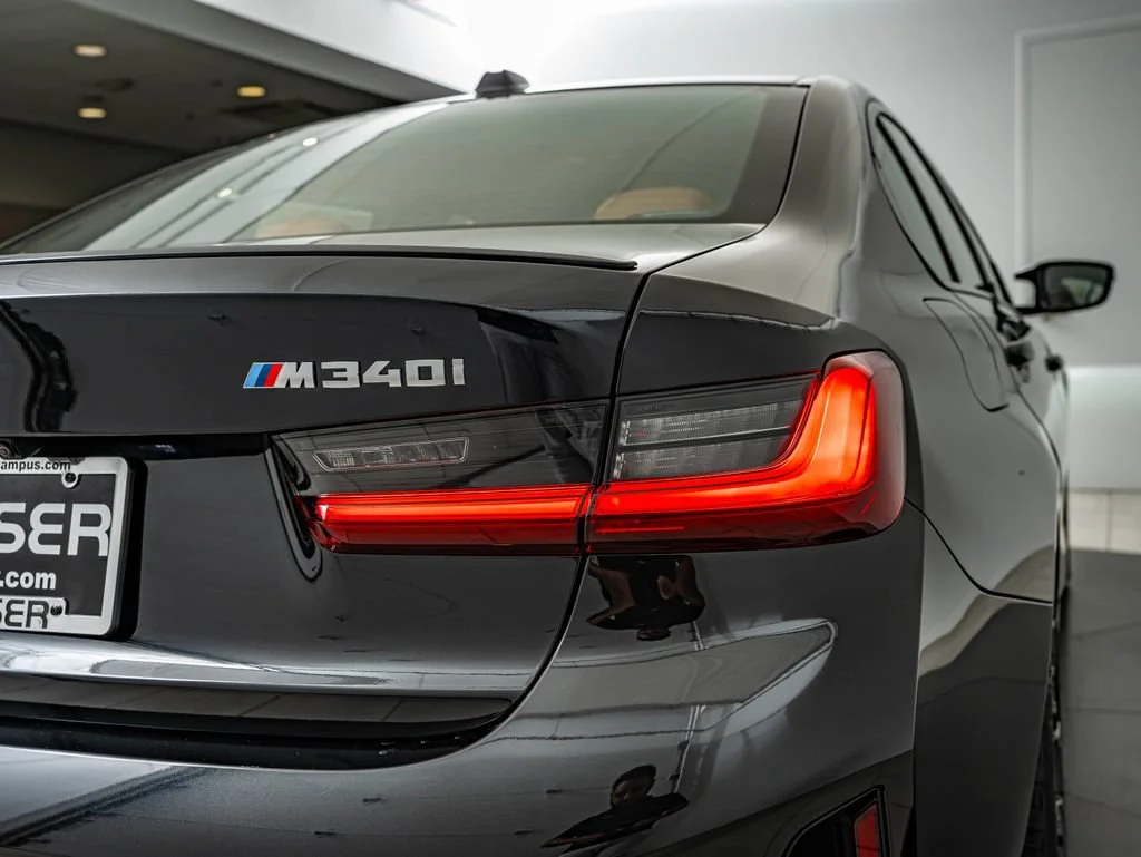 2026 BMW 3 Series M340i - Photo 16