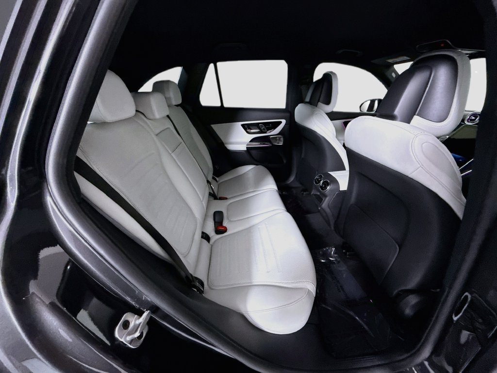 2026 Mercedes-Benz GLC Base - Photo 23