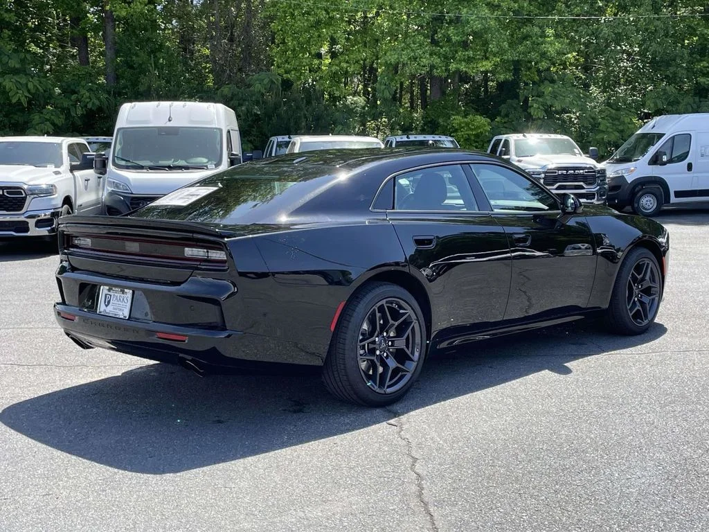 New 2026 Diamond Black Crystal Pearlcoat Dodge Scat Pack image 8