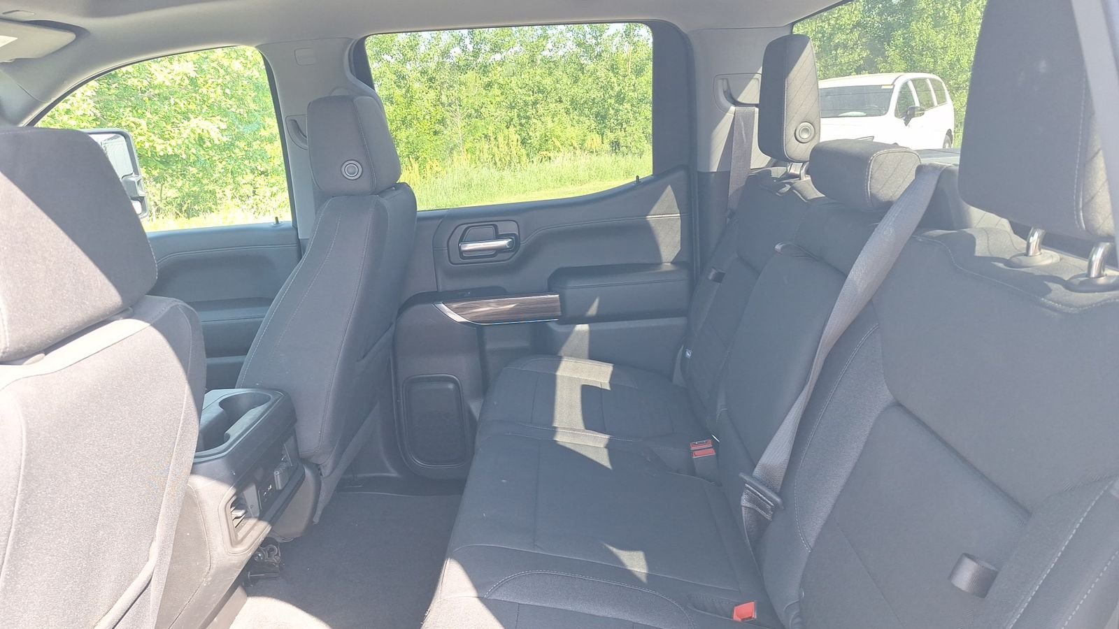 Used 2020  Chevrolet RST image 10