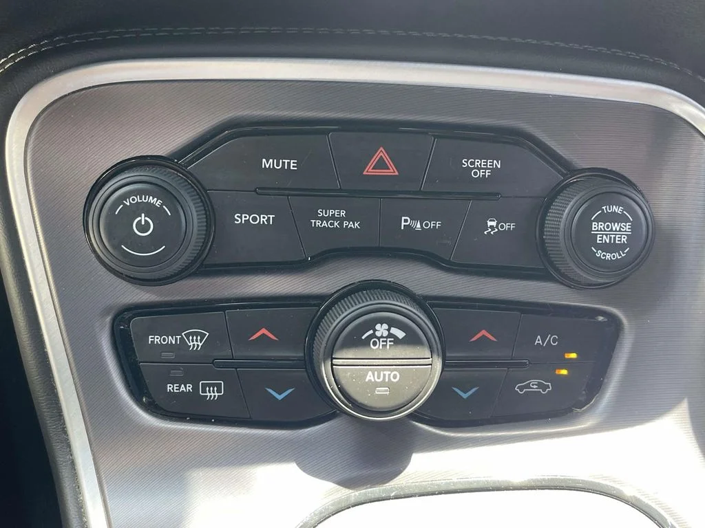 Used 2020 Red Dodge R/T image 26