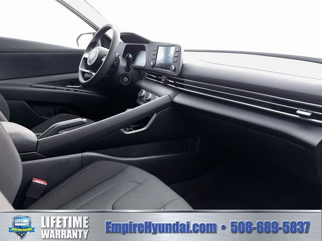 New 2026 Gray Hyundai SE image 34