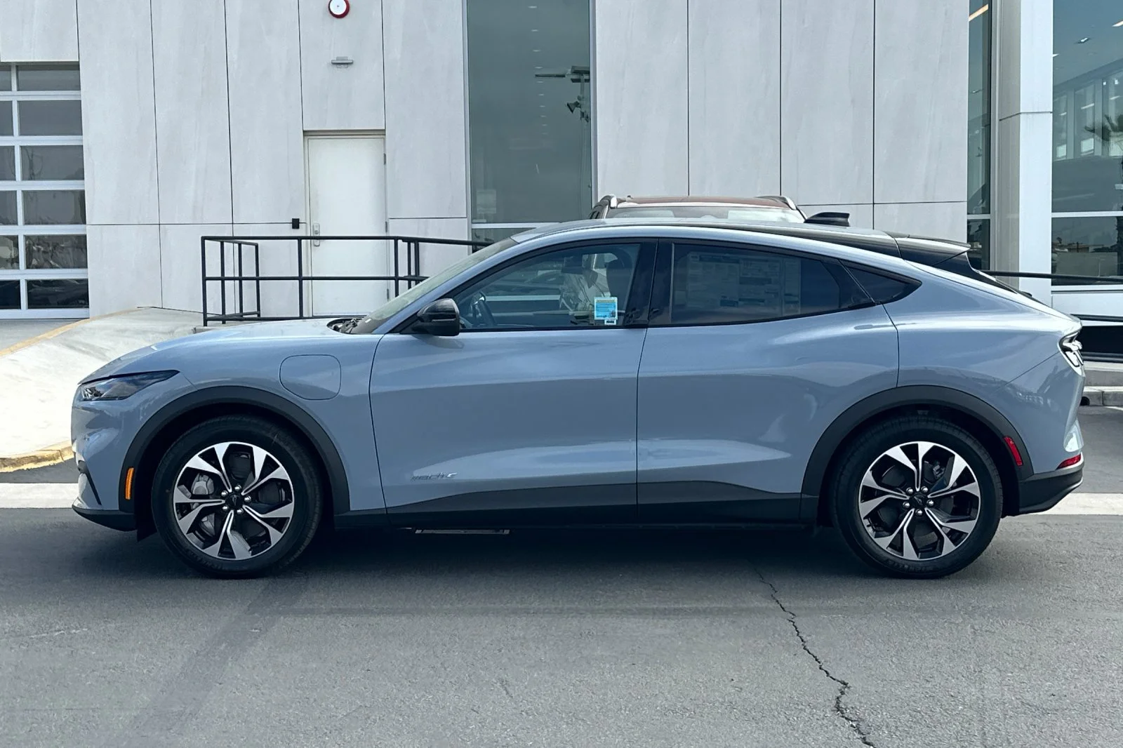 New 2026 Gray Ford Select image 6