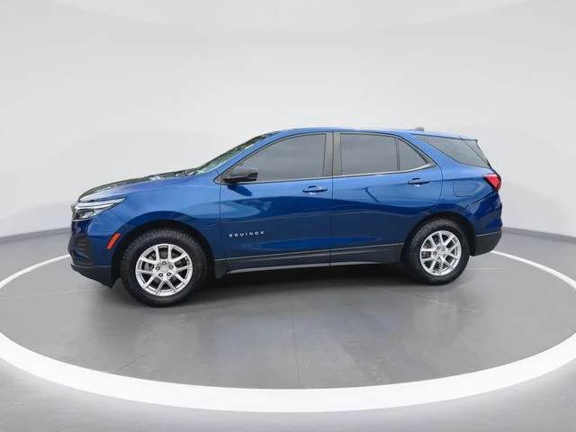 Used 2022 Blue Chevrolet LS image 4