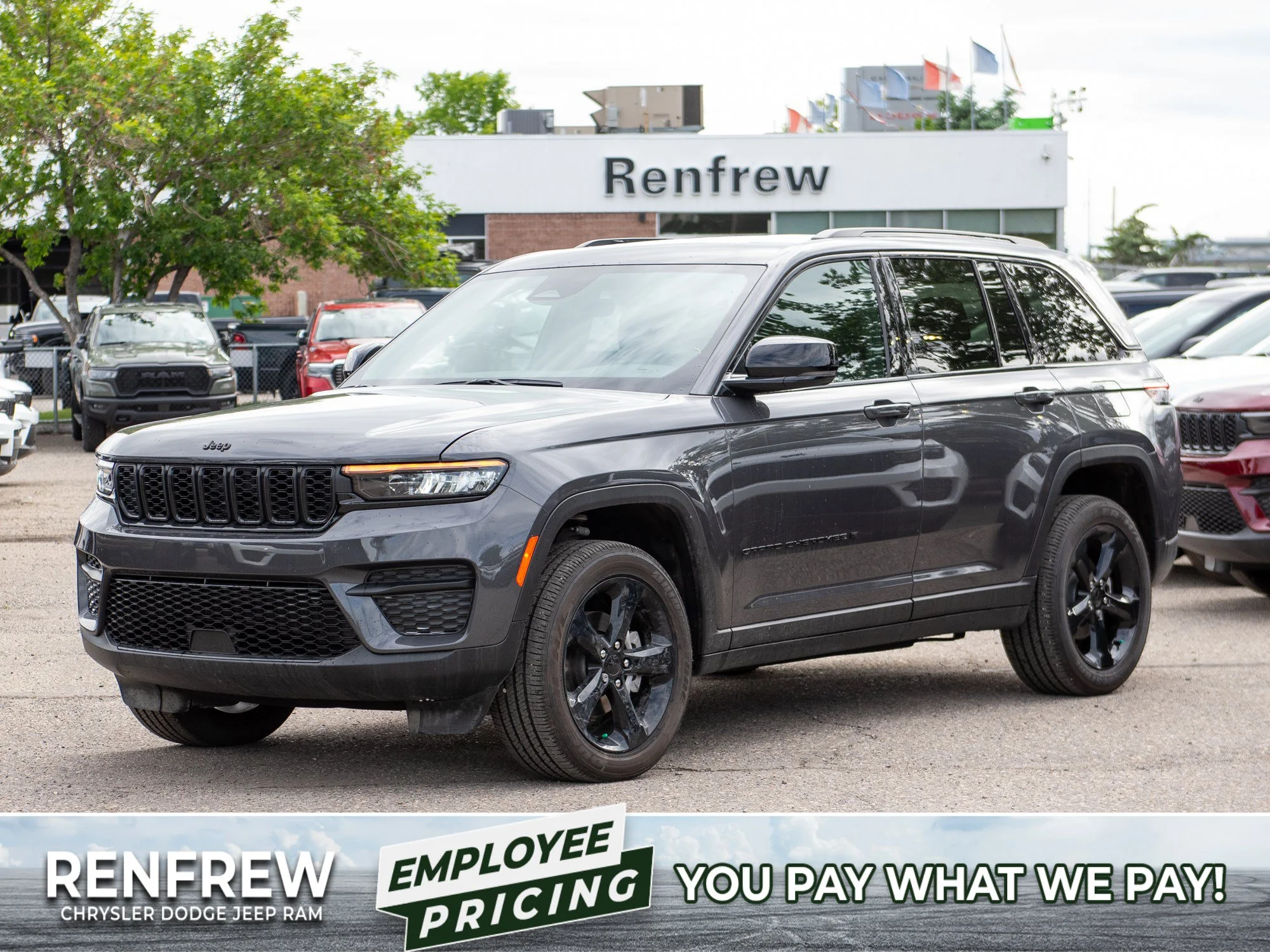 New 2025 Grey Jeep Altitude* image 1