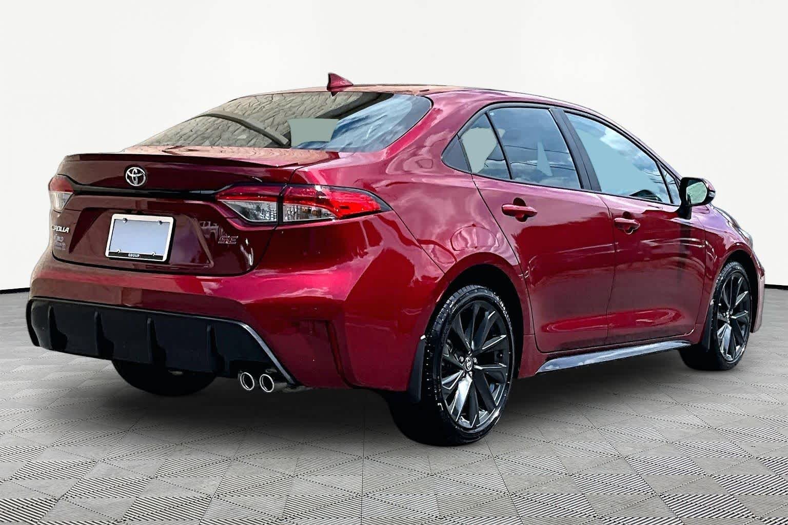 Used 2026 Ruby Flare Pearl Toyota SE image 13