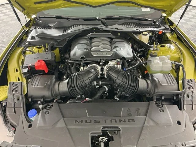 New 2025 Intesnse Lime Yellow Met Ford GT Premium image 27