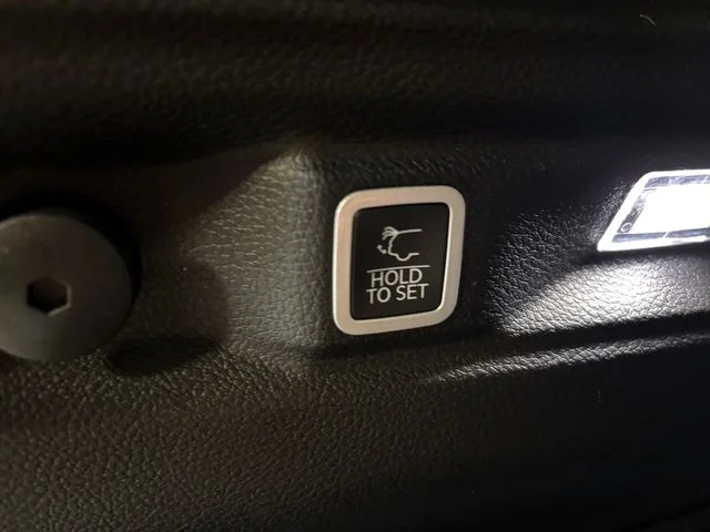 New 2026 White Jeep Limited image 20